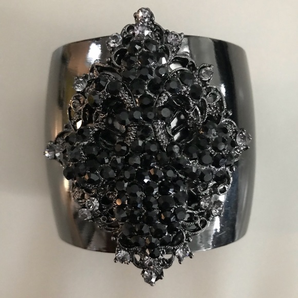 Jewelry - Large metal cuff bracelet